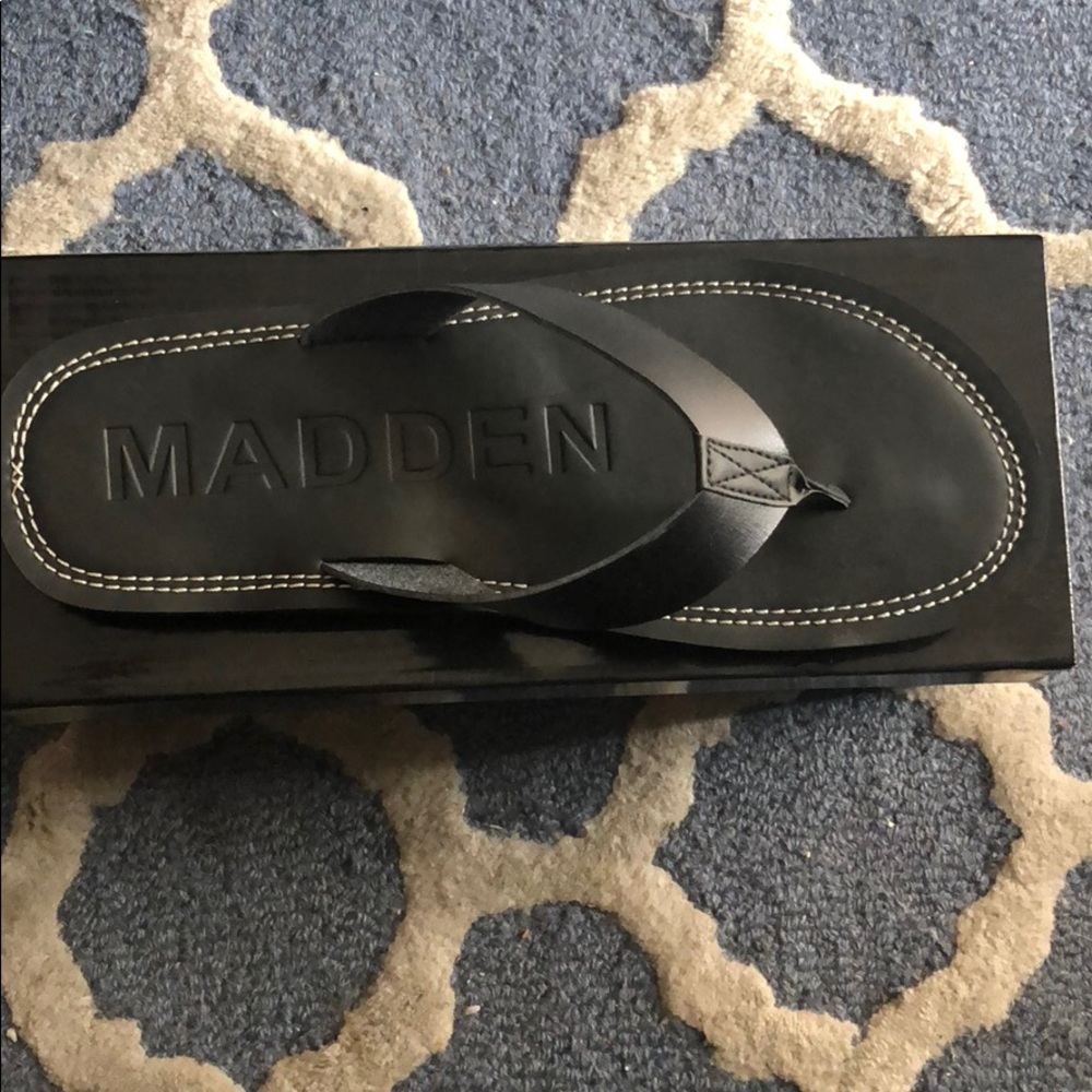 Black Steve Madden Men’s sandals Size 13